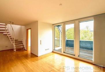 Charmante und helle Maisonette-Wohnung mit Terrasse