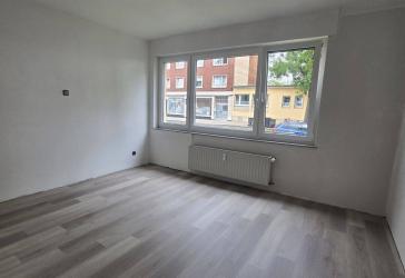 Helle 3-Zimmer-Wohnung in Düren: Modernisiert und zentral gelegen