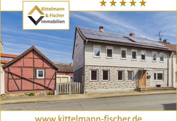 PROVISIONSFREI! Ein-/Zweifamilienhaus mit Garten, Hof und Garten - EG komplett saniert, Solar/PV