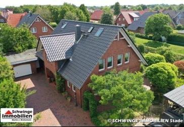175 m² Familienhaus mit Garage und traumhaft angelegten Grundstück / Sackgassen-Lage