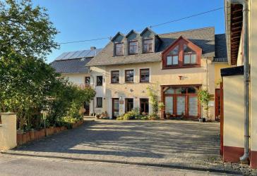 Vorschaubild Mehrfamilienhaus