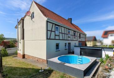 Viel Raum für Ideen Einfamilienhaus mit Scheune Pool und großem Grundstück in Kleinlüder