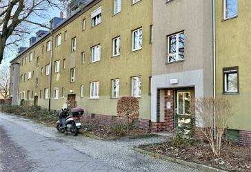 Für Kapitalanleger: Kompakte 3-Zimmer-Wohnung mit Wintergarten und Blick ins Grüne