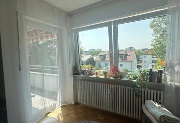 Kapitalanlage mit Weitblick - 3-Zimmer-Wohnung mit zwei Balkonen und Stellplatz