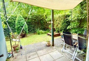 Geräumige 4-Zi.-Maisonette-Wohnung mit Terrasse u. kleinem Garten