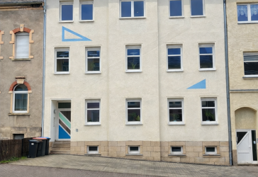 Modernisiertes Mehrfamilienhaus mit flexibler Nutzung und moderner Energietechnik