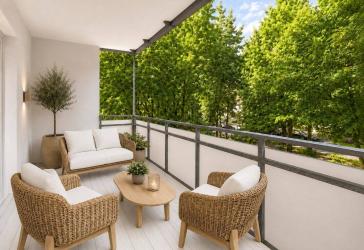 Kernsanierte 2,5-Zimmer-Wohnung mit Balkon in Solln - Erstbezug, provisionsfrei
