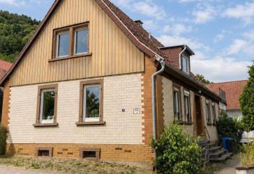 Attraktiver Kaufpreis – individuelle Gestaltungsmöglichkeiten Einfamilienhaus in Hauenstein