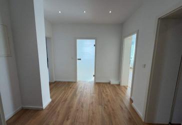 Sanierte 3-Zimmer-Wohnung mit Einbauküche im Frankfurter Nordend