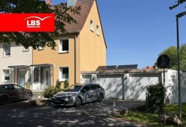 Charmantes Reihenendhaus mit Gartenidylle - perfekt für die kleine Familie
