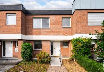 Familienfreundliches Reihenhaus mit Garten, Garage und Gestaltungspotenzial in Erftstadt-Liblar