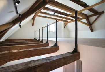 Großzügige 5-Zi. Maisonette mit Galerie und Masterbad - Wohnen über zwei Ebenen