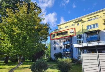 Attraktive 5-Zimmer-Wohnung in der Karlsruher Nordstadt - hell mit freiem Blick ins Grüne