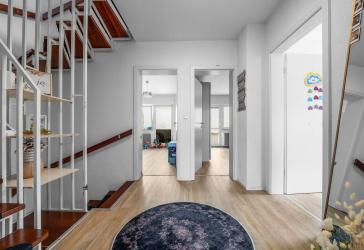 5-Zimmer-Reihenendhaus mit Garten, Terrasse & Großraumgarage in Friesenheim-Schuttern