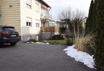 Zweifamilienhaus in Deggendorf - solide Substanz & Entwicklungspotenzial !!!