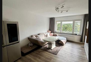 Helle 2,5-Zimmer Wohnung