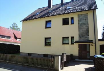 3-Zimmer-DG-Wohnung in Erlangen Bruck