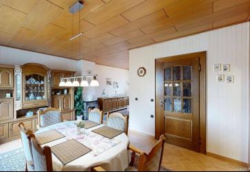 Provisionsfrei für Käufer: Reihenendhaus mit Garten, Garage und Potenzial