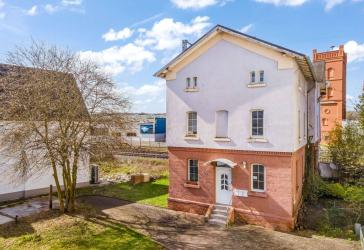 TOP Rendite - vermietete DG-Wohnung für Monteure im Herzen von Lollar