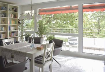 Ihr Rückzugsort in Heidelbergs Höhenlage: 92 m², Loggia mit Weitblick & 2 Bäder, Aufzug, Stellplatz