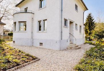 Vorschaubild Villa