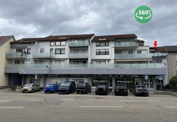 Sonnenverwöhnte und geräumige 2-Zimmer-Penthaus-Dachgeschosswohnung mit Süd-Dachterrasse - Ettlingen