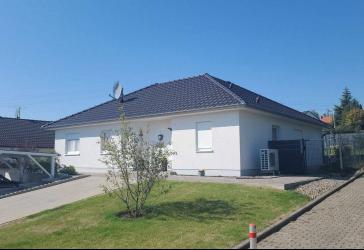 letztes Grundstück für Bungalowneubau + Garage, PV-Anlage+Wallbox, Siedlung Lerchenberg