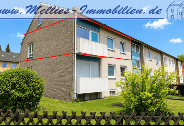 Stilvolle 4-5 Zimmer-Eigentumswohnung mit zwei Balkonen, zusätzlichem Dachgeschosszimmer, Garage und Gartenbereich