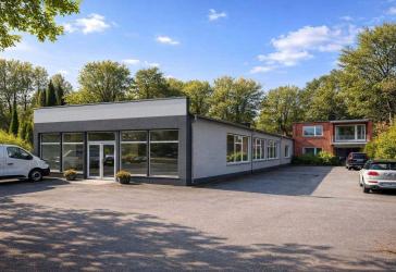Gewerbeimmobilie mit Büro-/Wohnhaus - Ihr neuer Standort für Ihren Unternehmenserfolg