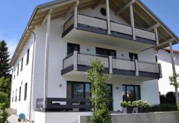Vielseitiges Anwesen mit gewerblichem und privatem Anteil in Bad Birnbach