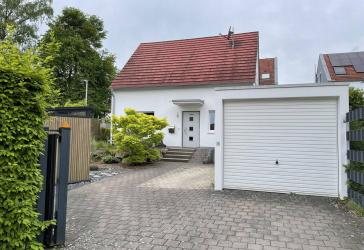 Freistehendes Einfamilienhaus - Ruhig und zentral in Maichingen
