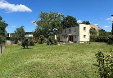 Traumhaftes, großes Grundstück mit einem Einfamilienhaus in Radebeul