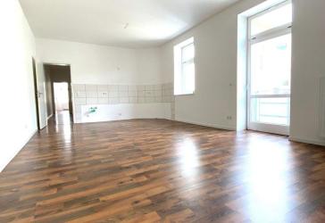 Charmante 2-Zimmer-Wohnung mit Balkon im Herzen von Magdeburg