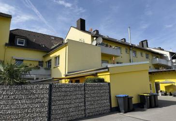 Attraktive 3-Zimmerwohnung mit besonderem Grundriss, modernisiertem Wohnkomfort und eigener Garage