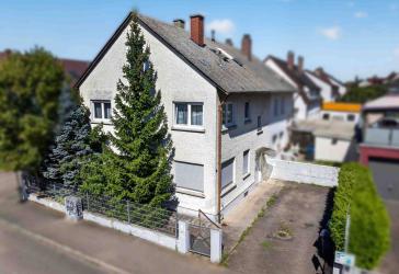 Vermietetes Dreiparteienhaus in Neu-Ulm/Offenhausen - Attraktive Kapitalanlage mit Mieteinnahmen