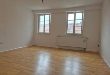 Stilvolle 3-Zimmer-Altstadtwohnung mit besonderem Charme - von Privat