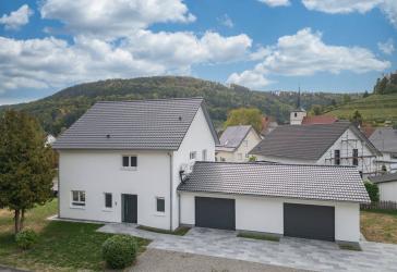 Neubau-Einfamilienhaus in Sulz-Hopfau - 173 m², Energieklasse A+, zwei Garagen, Erstbezug