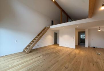 Wunderschöne Neubau 4,5 Zi. Wohnung im Dachgeschoss (3-Parteienhaus) in der Stöckmattenstr. in Lörrach-Haagen (Nähe des neuen Zentralklinikum)