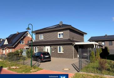 Modernes Einfamilienhaus in guter Wohnlage von Holdorf zu verkaufen