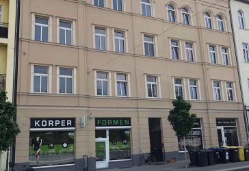 Familien und WG's aufgepasst! Großzügige 5-RW zu vermieten!