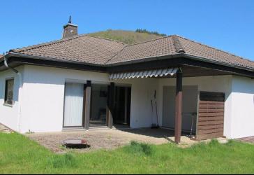 Freistehendes Einfamilienhaus mit 6 Zimmern in Biedenkopf-Wallau