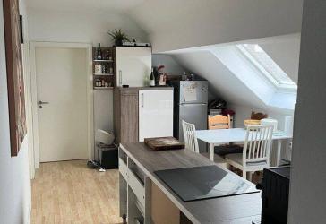 Schöne 4-Zimmer Dachgeschosswohnung in Karlsruhe-Grünwinkel zu vermieten