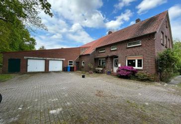 Bauernhaus mit Pferdestallung in Spekendorf