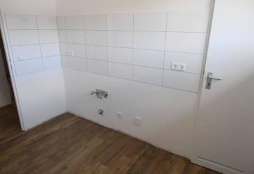 3-Zimmer-Wohnung mit Balkon und 82,81 m² Wohnfläche in der Eschenstraße, Göppingen
