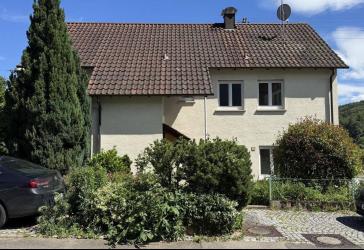 Charmantes Zweifamilienhaus in ruhiger Wohnlage von Winnenden-Hanweiler