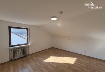 3-Zimmer Dachgeschosswohnung in Lohr-Steinbach