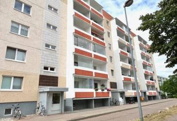 2-Raum Wohnung ohne Balkon ab sofort zu vermieten.