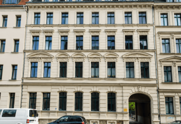 WG-geeignete 4-Zimmer-Maisonette-Wohnung - wird momentan renoviert