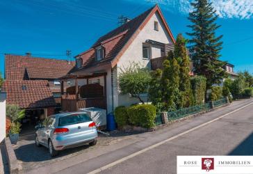 Gepflegtes Einfamilienhaus mit 2 Garagen in ruhiger, sonniger Wohnlage von Schwaikheim
