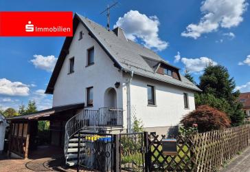 Einfamilienhaus mit Grundstück in guter Lage